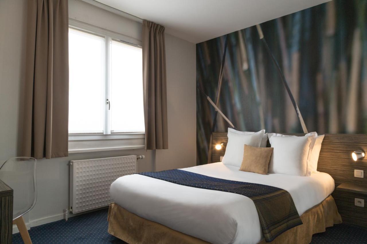 The Originals City, Hotel Dau Ly, Lyon Est Bron Exterior photo